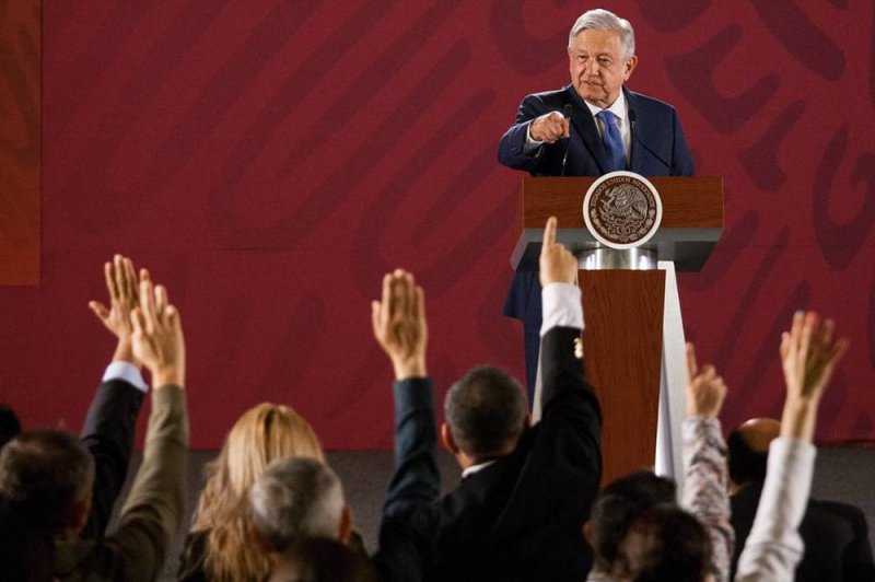 AMLO ataca a la prensa para censurar la crítica a su gobierno: The Economist