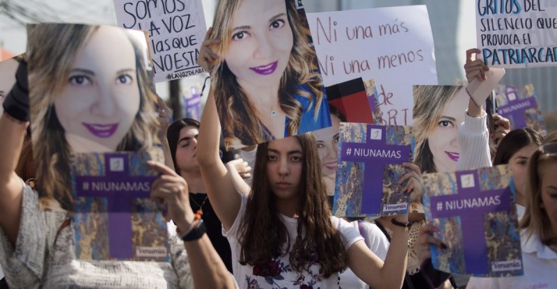 Fiscalía DETIENE a presuntos autores materiales del feminicidio de Abril Pérez