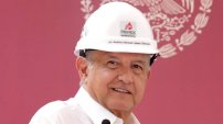 Juez federal suspende plan energético de AMLO que afectaría las energías limpias 
