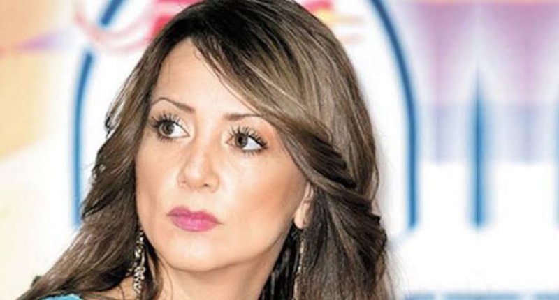 Andrea Legarreta se pone fúrica y pelea en vivo con un integrante de Hoy. (VIDEO) 