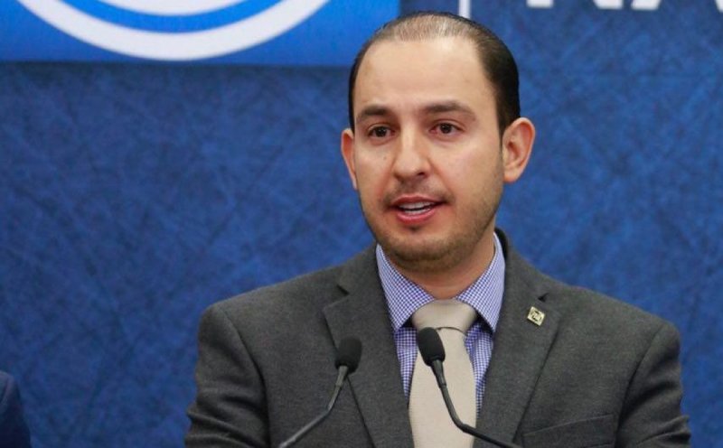 PAN exige a AMLO revelar quién es el que está detrás del supuesto golpe de estado. 
