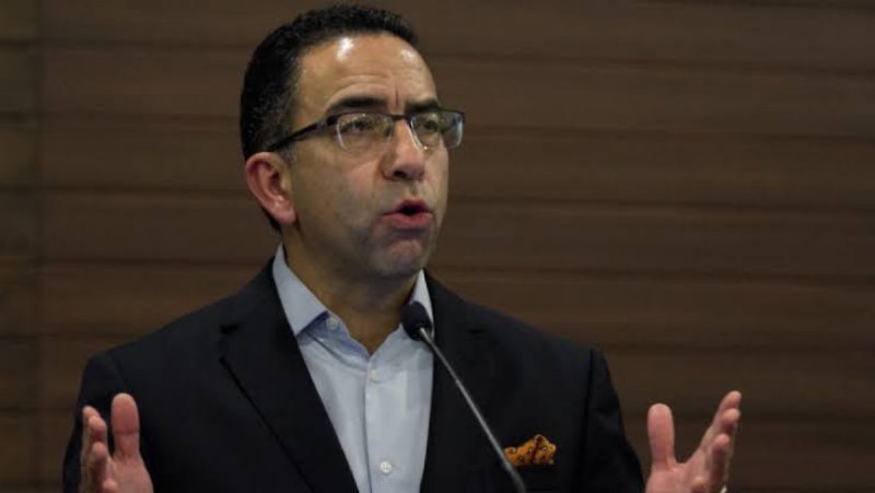 Javier Lozano se burla de AMLO por “pérdidas” en PEMEX y le tunden duro en Twitter