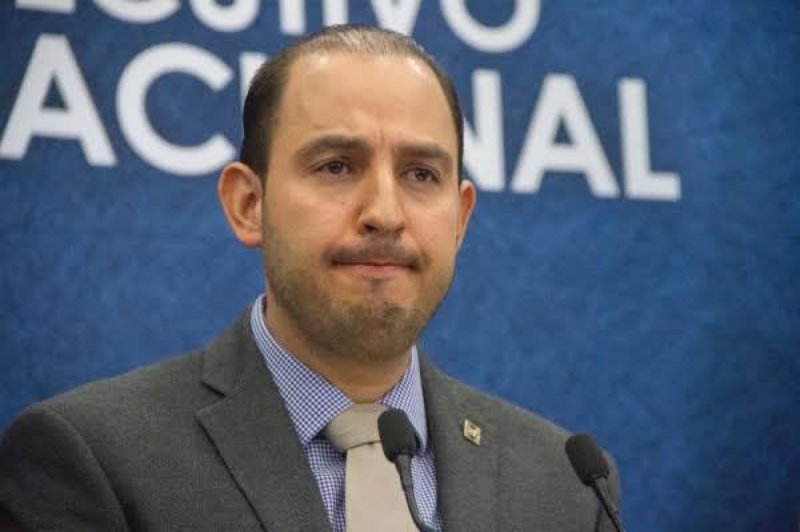 Panistas van por la destitución de Marko Cortés por inepto y falto de visión. 