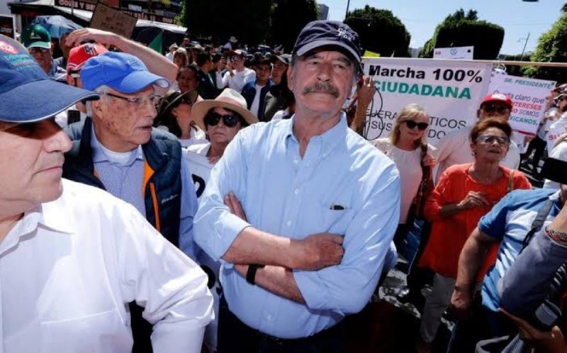 Así corrieron a Vecente Fox de la marcha anti AMLO que él mismo convocó