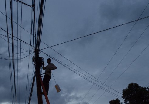 Este gobierno decidió congelar las tarifas de telefonía, internet y TV por contingencia de Covid-19