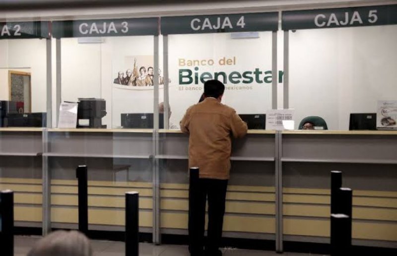 Entra en operación el Banco de AMLO, con créditos baratos y sin comisiones. 