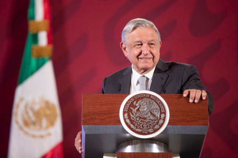 AMLO arremete contra partidos que no quieren reducir 50% su presupuesto para destinarlo a COVID-19