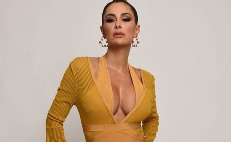 A sus casi 50 años, Ninel Conde se pone el traje de baño y las de 20 se mueren de envidia.