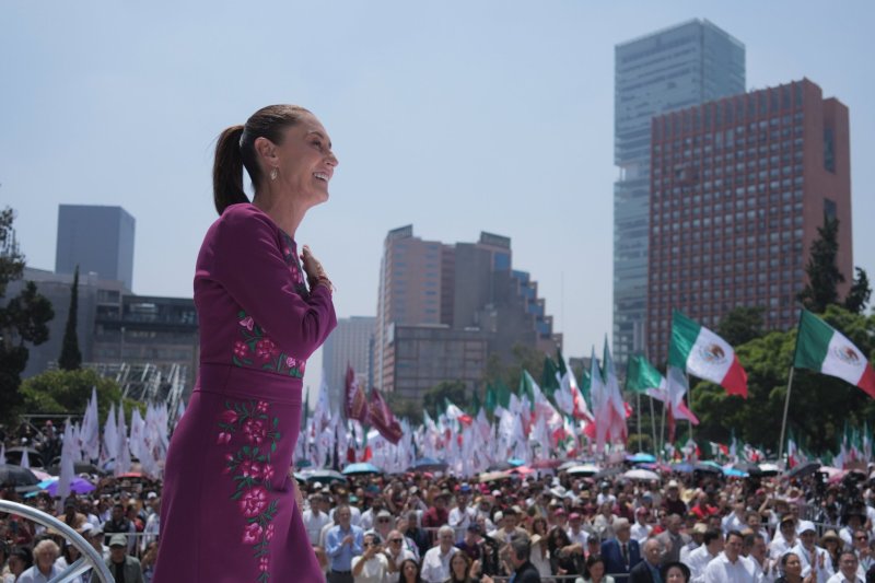 Sheinbaum desplaza a Bukele y se posiciona como la presidenta mejor evaluada en América Latina