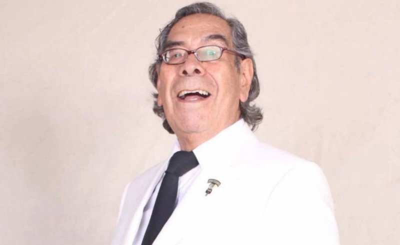 Fallece el locutor Héctor Martínez Serrano ¿covid-19?