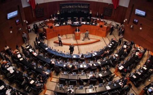 Senado aprueba Revocación de Mandato Presidencial; AMLO lo celebra. 