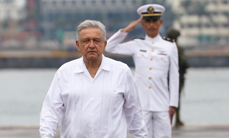 “Pido a todos los mexicanos a mantenernos unidos”, dice AMLO ante amenazas de Trump.