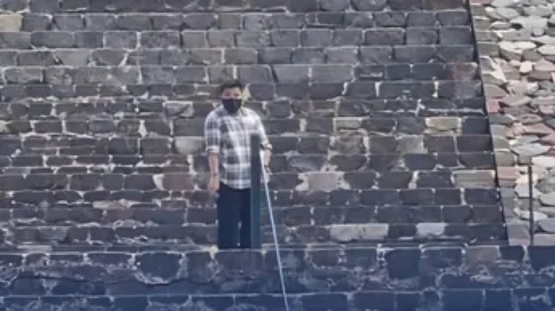 Familia de Julio César N reclama su cuerpo tras agresión a turistas en Teotihuacán 