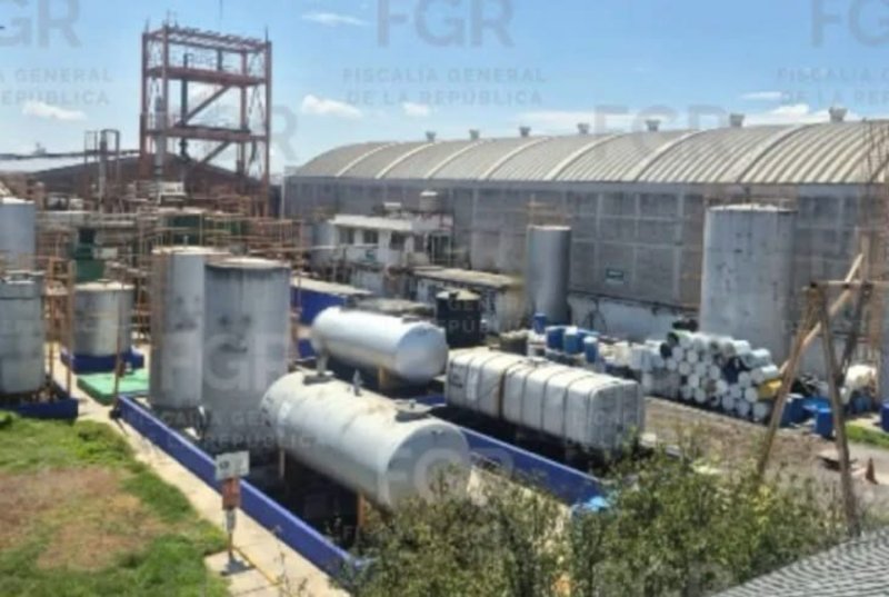 FGR desmantela cuatro refinerías clandestinas y asegura más de un millón de litros de combustible