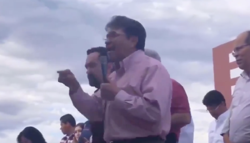 Exhiben a Ricardo Monreal ofrece dinero para que voten por su candidato.