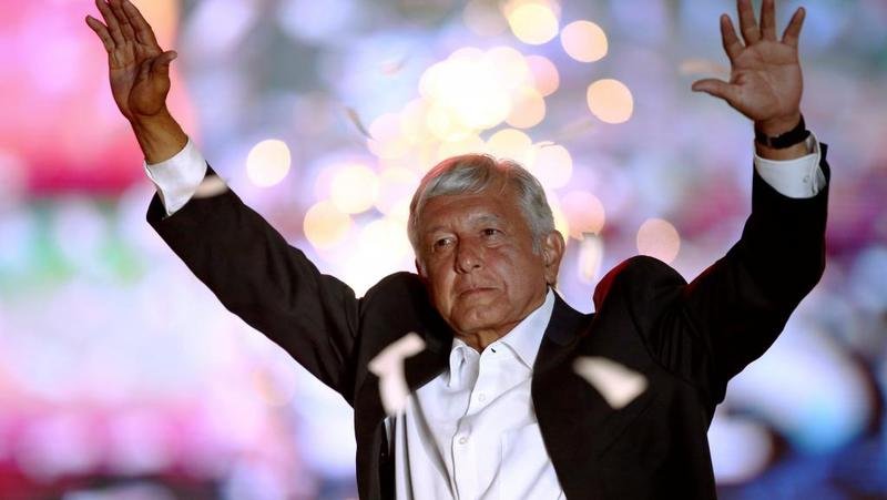 AMLO rompe record, sus niveles de aprobación en mayo siguen por las nubes. 