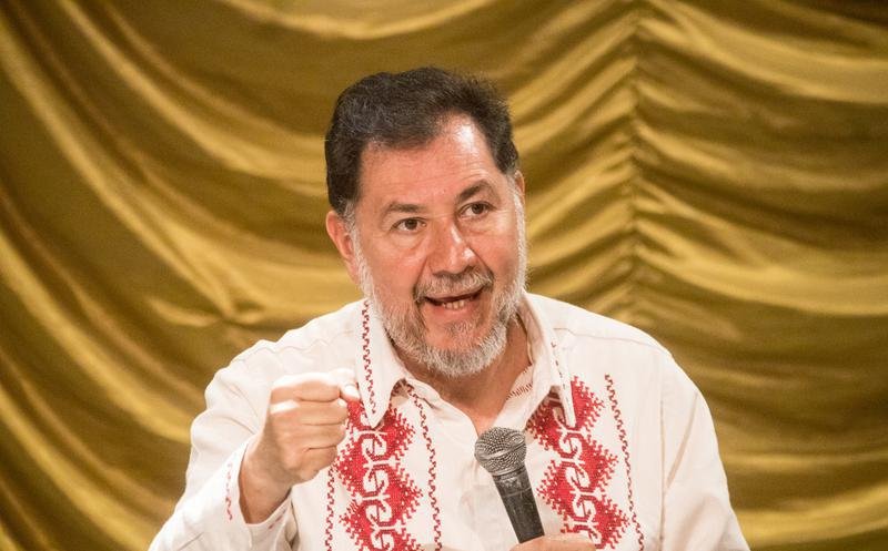 “Algunos legisladores están siendo “maiceados” por gobernadores”, dice Noroña