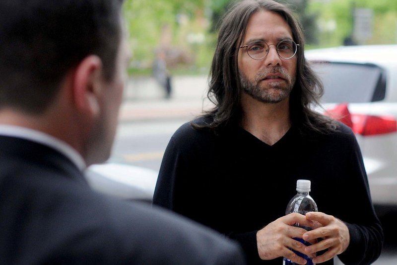 Fin del juicio para líder de Nxivm; hermanas mexicanas lo hunden