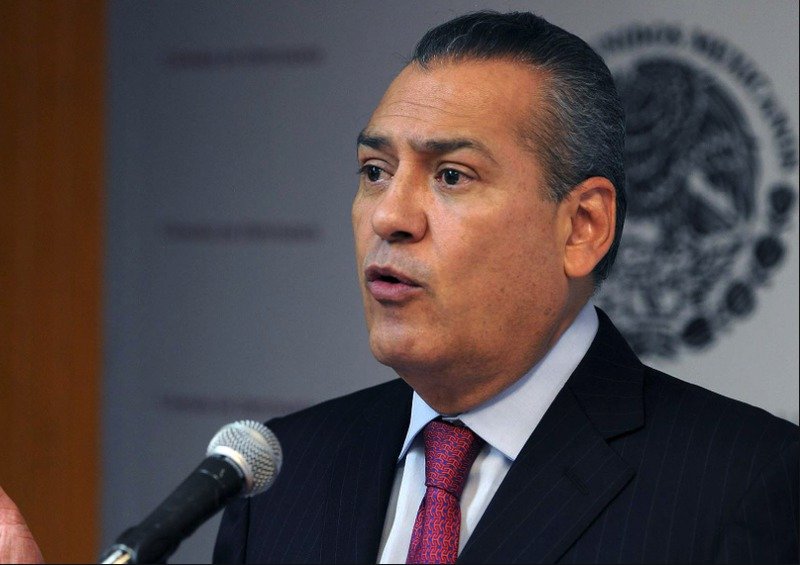 ¡El colmo! Beltrones se queja de fraude y trampas en el PRI