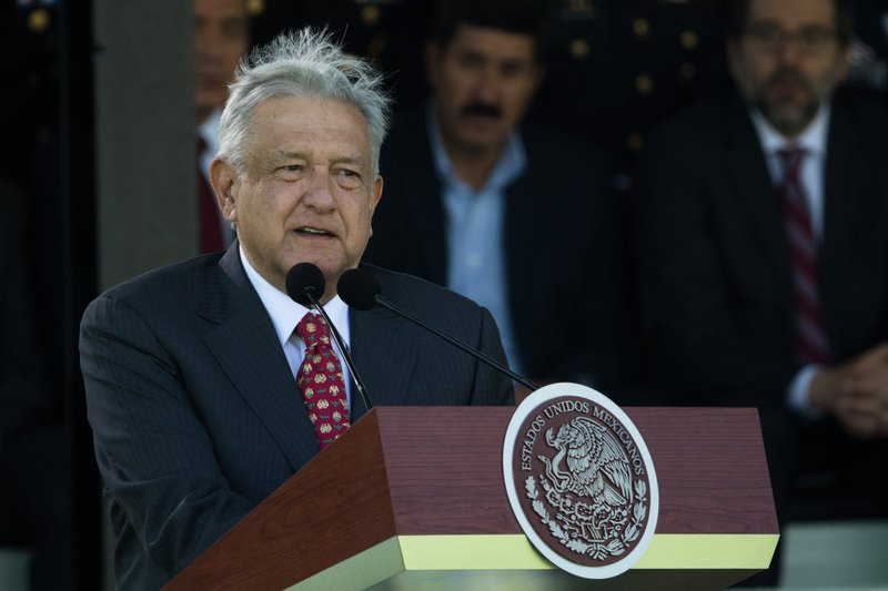 “Si por mí fuera, quitaría al Ejército”, AMLO