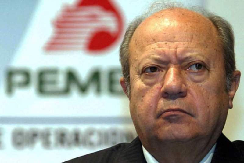 A pesar de su amparo, 4T de AMLO logra bloquear cuentas bancarias de Deschamps y familia.