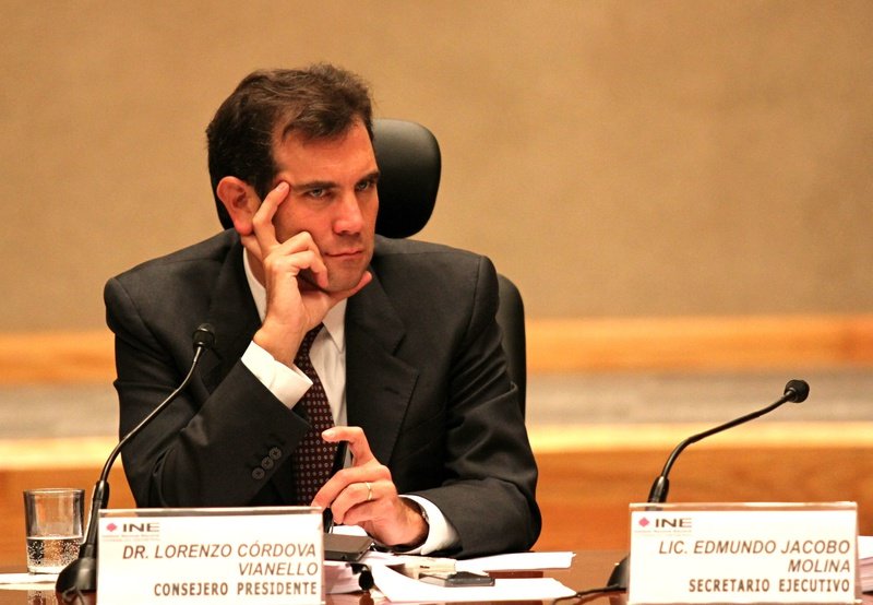 INE tendrá que bajarse el sueldo si o si; SCJN considera infundada suspensión contra LFRSP.