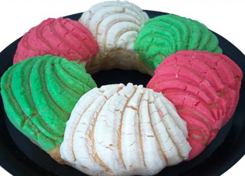 ¡Viva México Tragones! Crean la Rosconcha tricolor para Fiestas Patrias. 