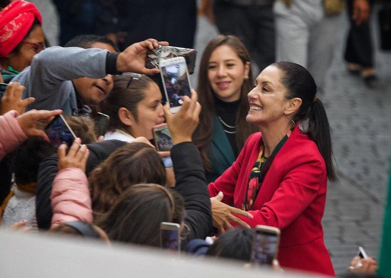 Sheinbaum brinda gran informe de gobierno y promete cuidar la “casa” de todos los capitalinos
