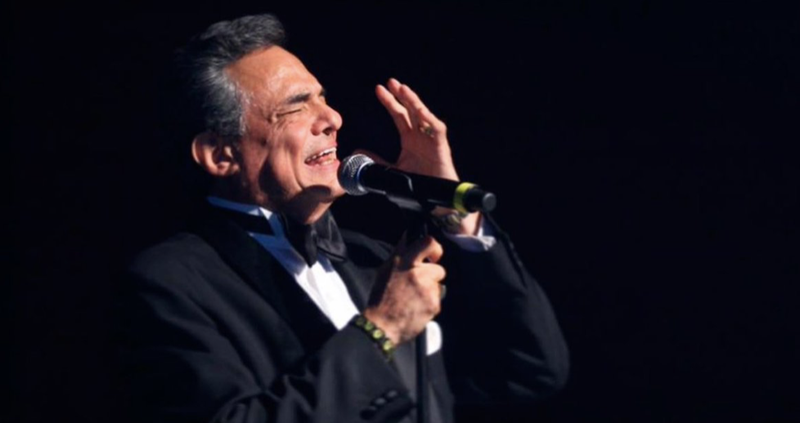 ¡Qué triste fue decirnos adiós! Esta tarde, José José, el príncipe de la canción ha muerto.