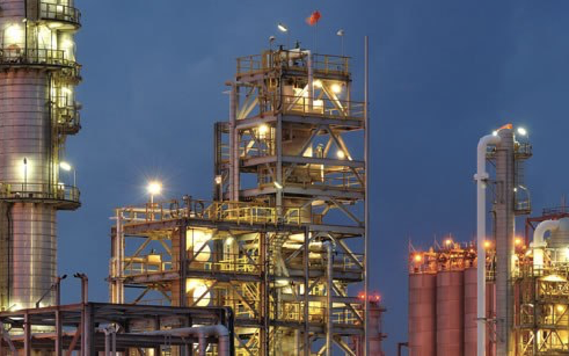 Prepara México la primera refinería privada para 2020. 