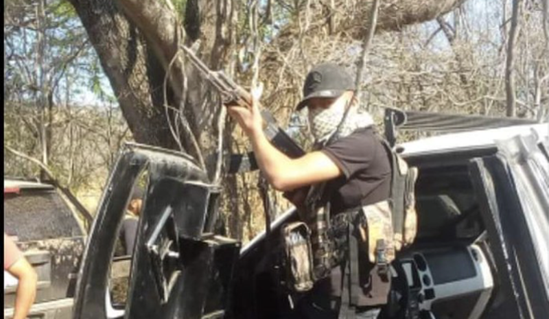 CJNG le declara la guerra a los Cárteles Unidos en Michoacán 