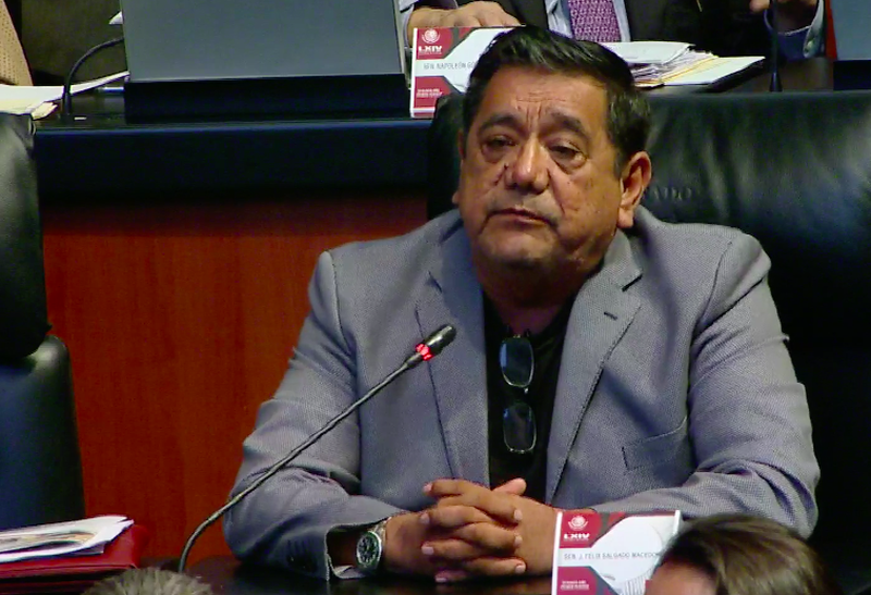 Sorprenden a Félix Salgado con lujoso reloj Rolex de casi 200 mil pesosy