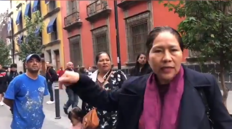 Mujer reclama a miembros de familia LeBarón por quitarle el agua a campesinos; “¡Es un culero!”