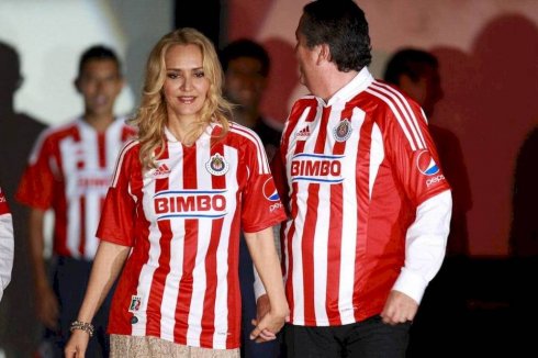 Angélica Fuentes, ex esposa de Jorge Vergara, acepta que sí tiene intención de comprar a Chivas