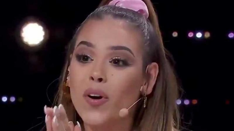 Integrantes de “La Academia” le dicen “culera”; ella despotrica contra ellos