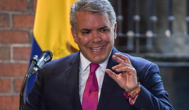 Cártel de Sinaloa defiende sus cultivos de Marihuana en Colombia con Francotiradores: Iván Duque 