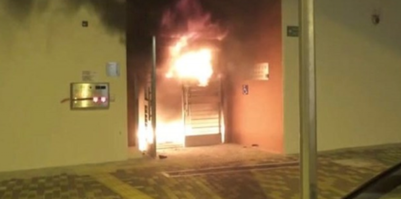 Prenden fuego a edificio para infectados de coronavirus