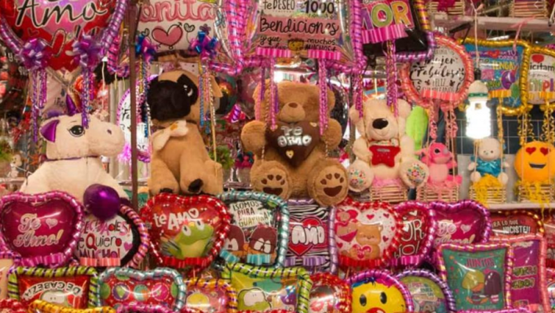 Comerciantes tienen aumento en ventas de hasta el 20% por San Valentín