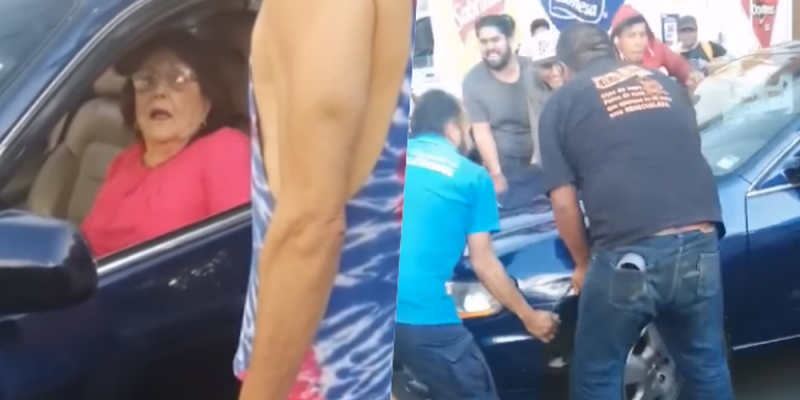 Abuelita se niega a mover su vehículo y así la quitan otros conductores (VIDEO)