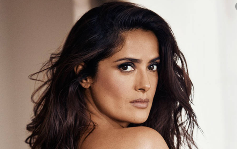 Salma Hayek sorprende a sus fans 