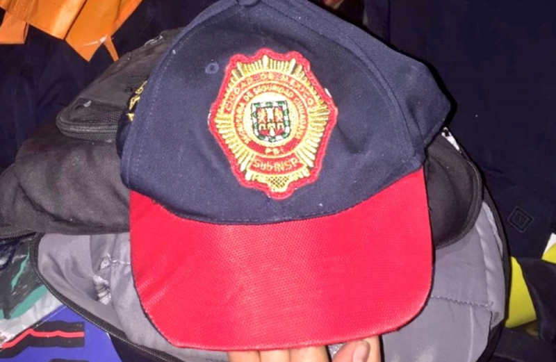 Sujeto se hace pasar por policía para intentar abusar de un joven, lo detienen 