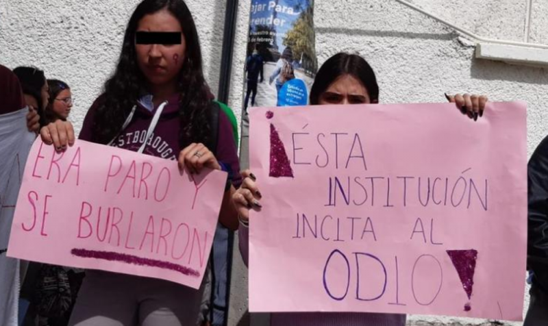 Mujeres se manifiestan por carne asada que hicieron sus compañeros durante paro 9M