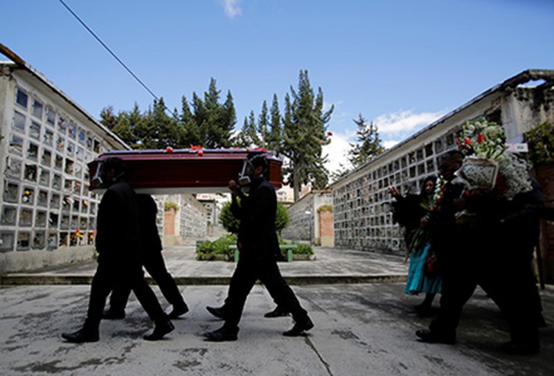 Por Covid-19 los velorios serán rápidos y con poca gente 