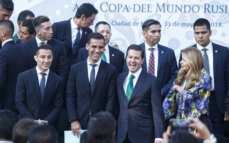 EPN habría pagado viaje MILLONARIO al mundial de RUSIA 2018 a EMPRESARIOS mexicanos 