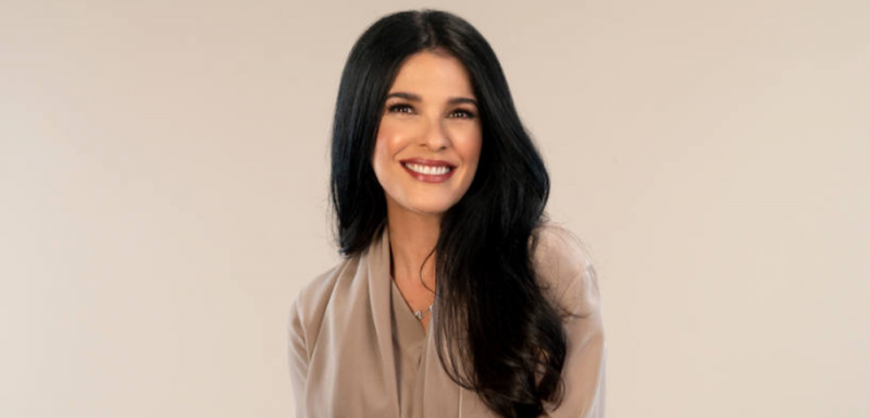 ¿Por qué es tendencia en REDES Martha Debayle?