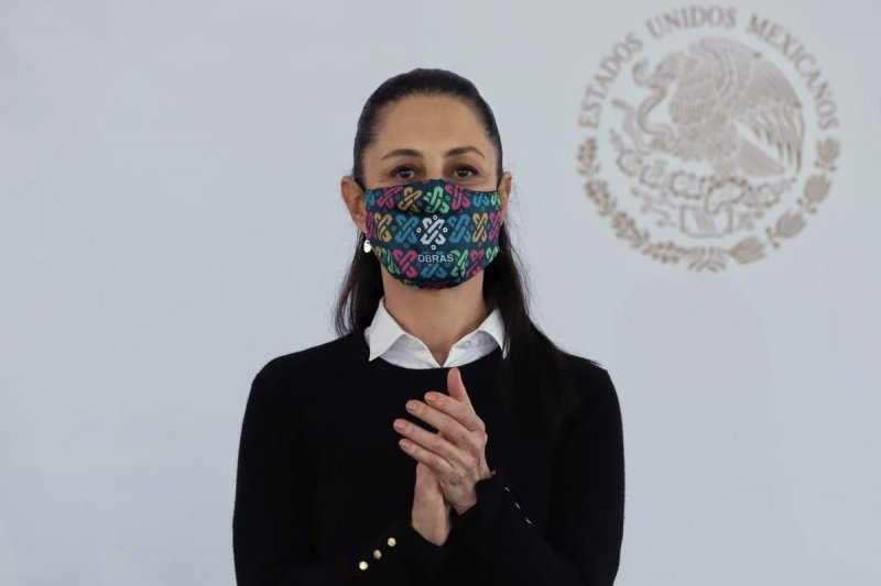 Sheinbaum sigue firme en preferencias para suceder a AMLO