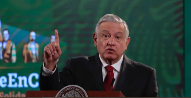 “No más estafas maestras”, AMLO se queja de que aún haya “caciques” en universidades de los estados