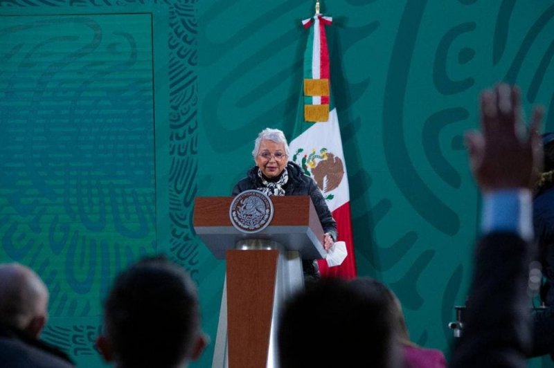 Sánchez Cordero se negó a responder que pasaría en caso de ausencia prolongada de AMLO