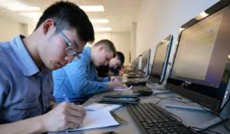 Rusia crea servicio en línea para facilitar a mexicanos que quieran estudiar en sus universidades