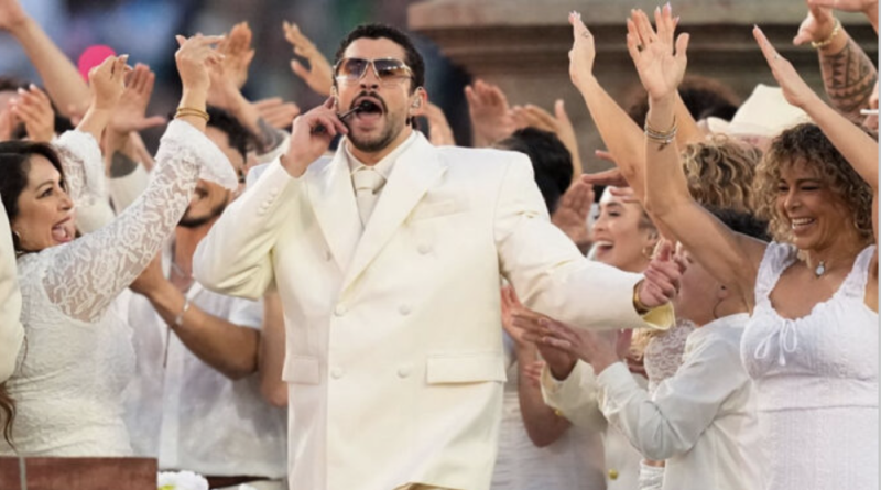 ¡Bad Bunny hace historia! rompe récord con el show más visto del Super Bowl